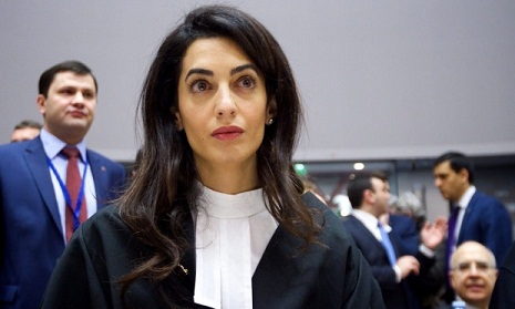 Amal Clooney quits government envoy role over Brexit plan